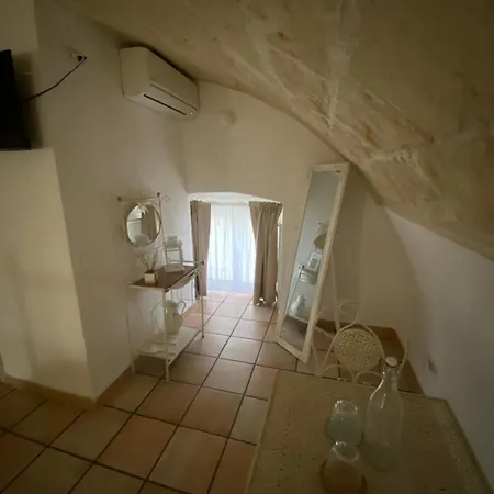 Barone Luxury Guest house Bari